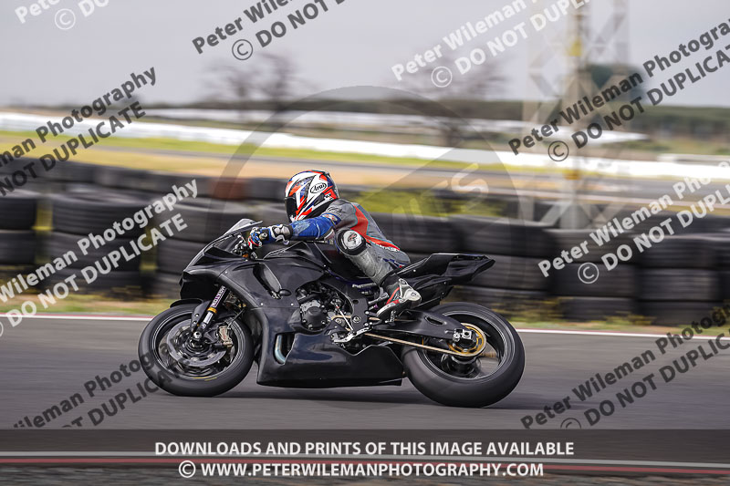 cadwell no limits trackday;cadwell park;cadwell park photographs;cadwell trackday photographs;enduro digital images;event digital images;eventdigitalimages;no limits trackdays;peter wileman photography;racing digital images;snetterton;snetterton no limits trackday;snetterton photographs;snetterton trackday photographs;trackday digital images;trackday photos